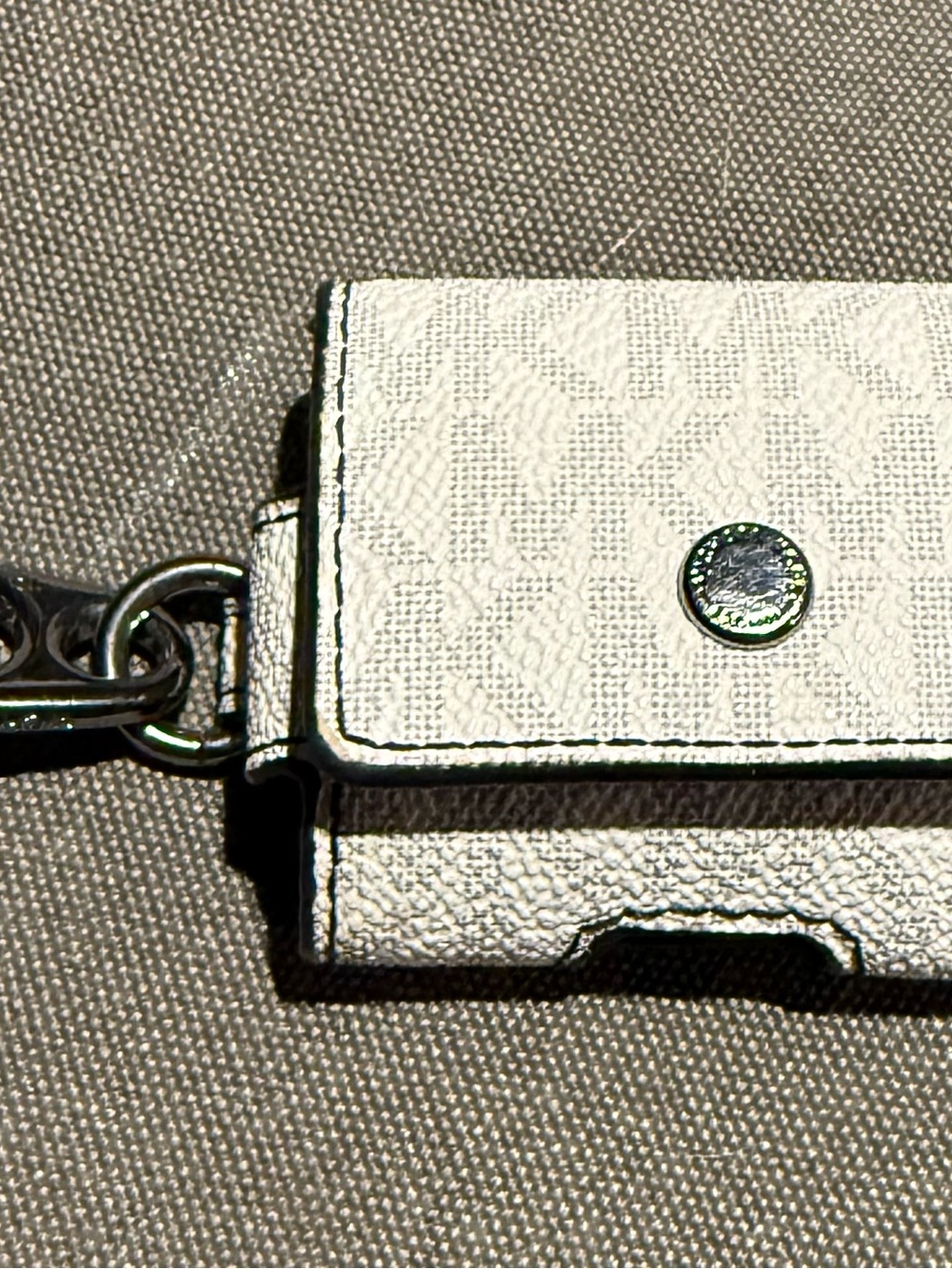 Michael Kors White Card & Key Holder
